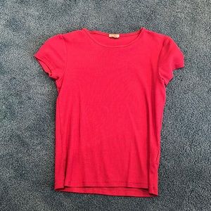 Shirt is dark purple in person, NEVER been worn